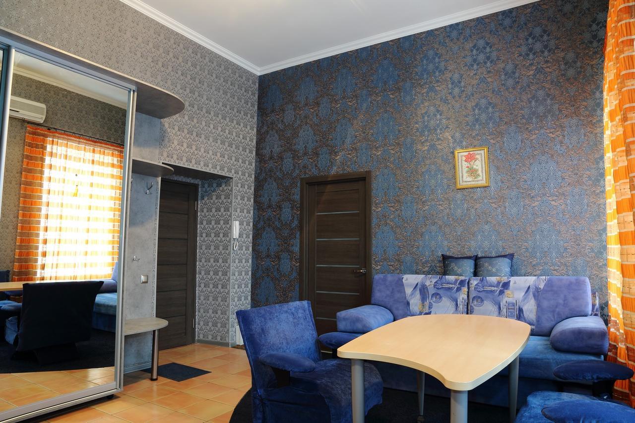 Ukrainian Hotel Service Apartments Киев Экстерьер фото