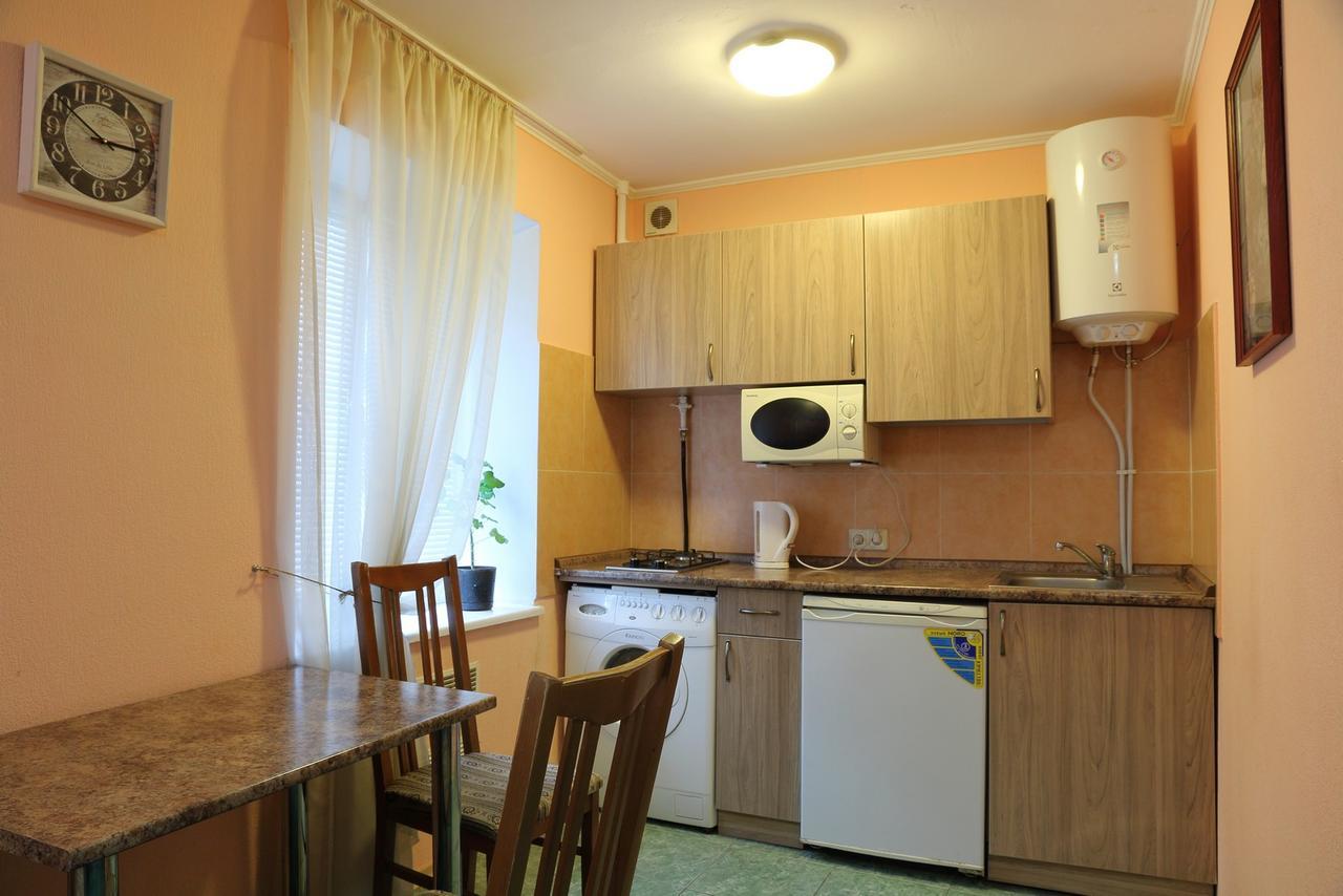 Ukrainian Hotel Service Apartments Киев Экстерьер фото